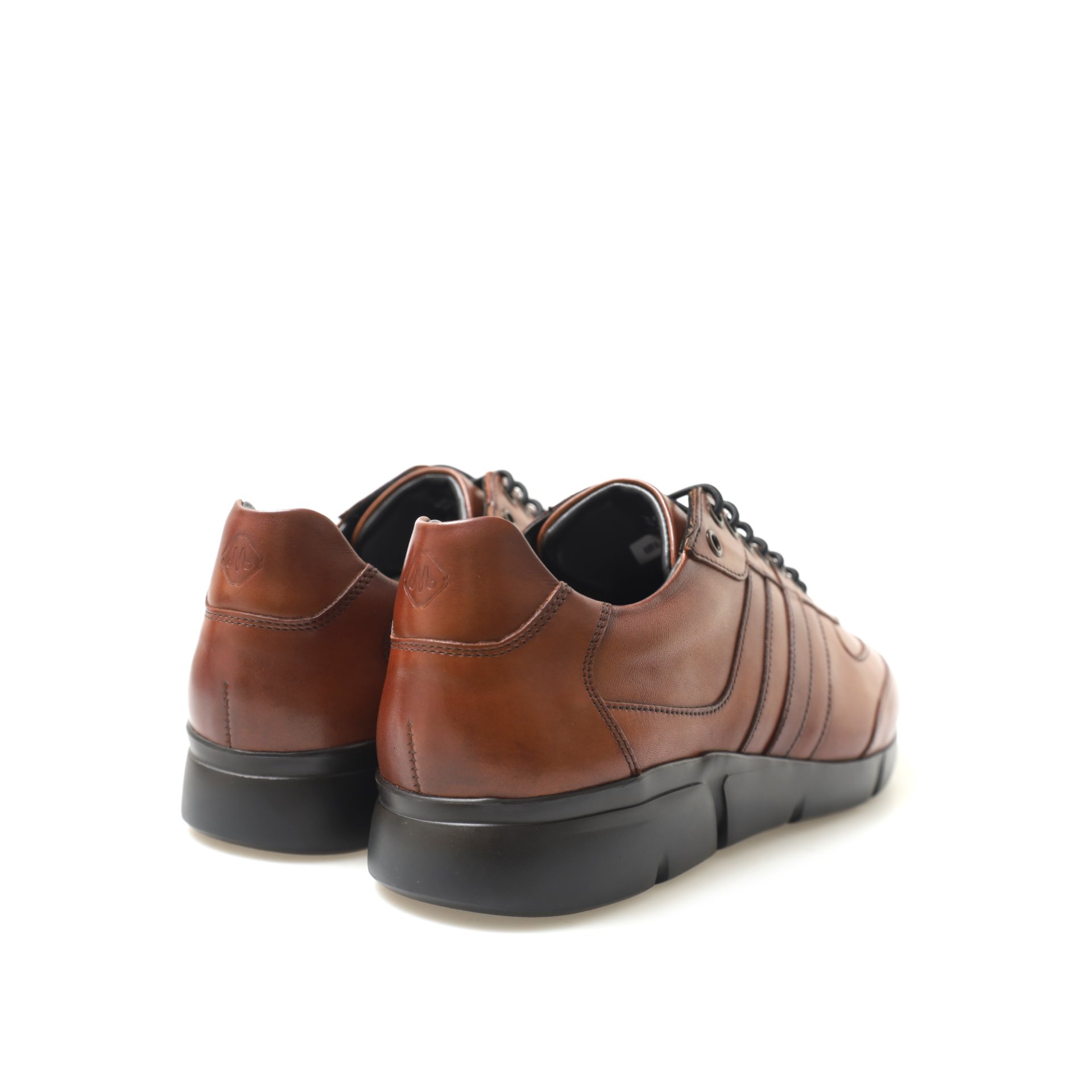 ASLAN BROWN - Image 3